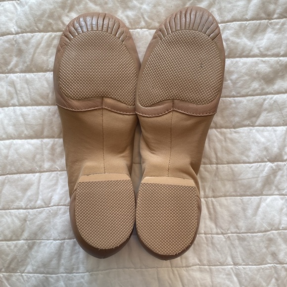 Bloch Adult “Neo Flex” Slip-on Jazz Shoe - Picture 6 of 8